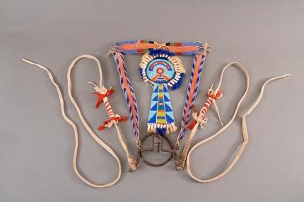 Native American Indian Crow (Plains) Bridle/Head Stall, beaded 19th century for sale purchase consign auction denver colorado museum art gallery