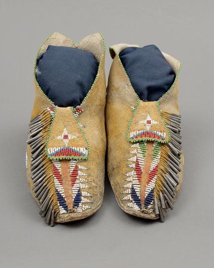 Moccasins, Apache, circa 1880 antique native american indian beadwork for sale 