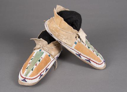 Moccasins, Cheyenne, circa 1890  for sale purchase consign auction art gallery museum denver