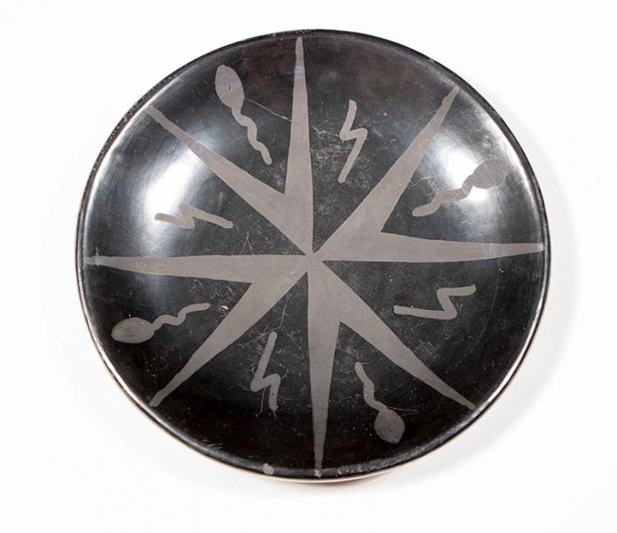 Maria Martinez San Ildefonso blackware plate lightning bolts and tadpoles for sale purchase consign sell auction art gallery museum denver colorado