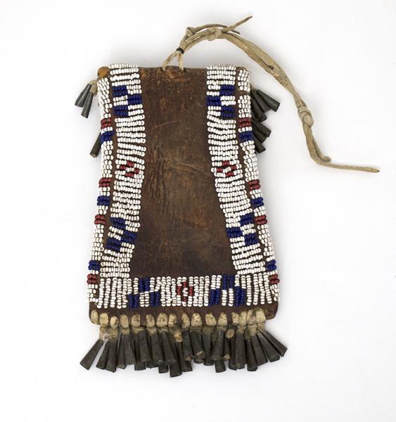 Plains Indian beadwork antique bag